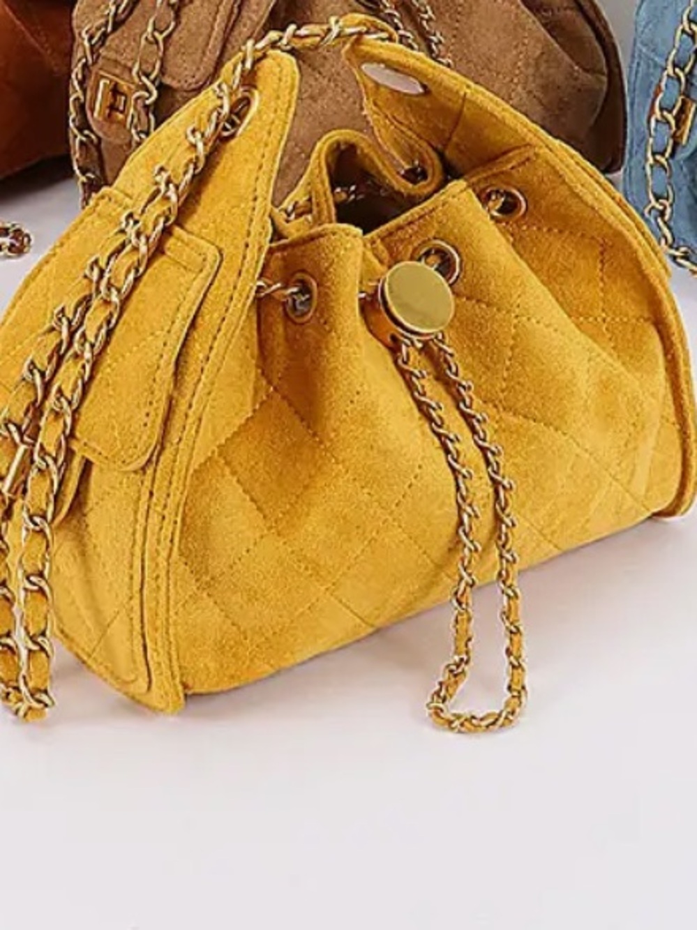 ShopEvelynne Light Blue Shoulder Bag with Gold Chain - Picture 6 of 6